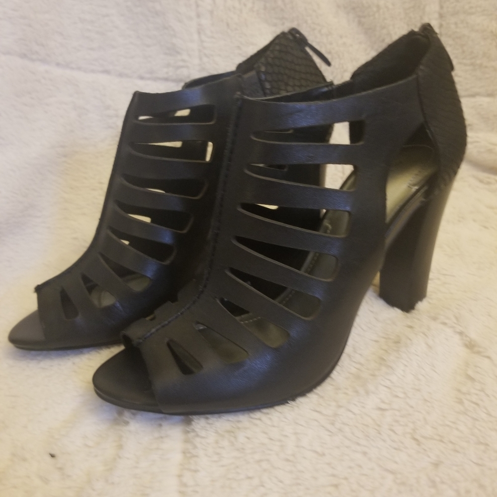 Black heels